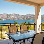 Apartment Kis Residence - Adults Only Kneza