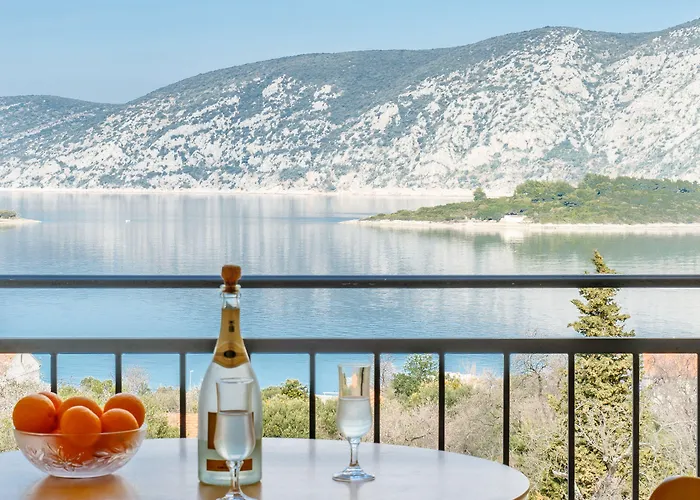 Kis - Adults Only * Kneza